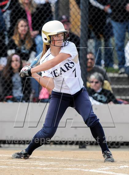 Thumbnail 1 in Niwot vs. Palmer Ridge (CHSAA 4A Playoffs) photogallery.