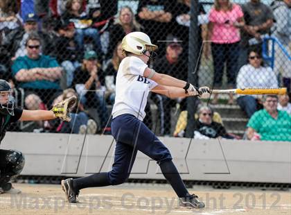 Thumbnail 2 in Niwot vs. Palmer Ridge (CHSAA 4A Playoffs) photogallery.