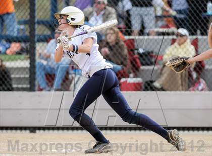 Thumbnail 3 in Niwot vs. Palmer Ridge (CHSAA 4A Playoffs) photogallery.