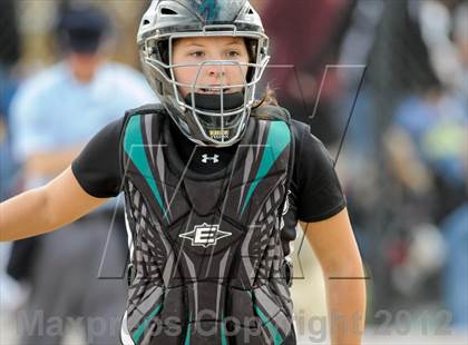 Thumbnail 1 in Niwot vs. Palmer Ridge (CHSAA 4A Playoffs) photogallery.