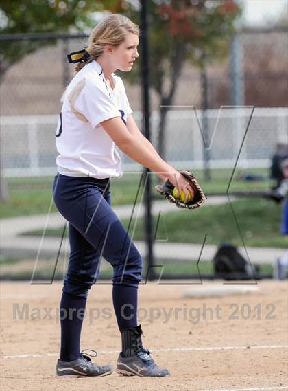 Thumbnail 1 in Niwot vs. Palmer Ridge (CHSAA 4A Playoffs) photogallery.