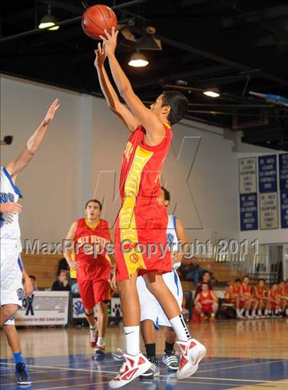 Thumbnail 3 in Palm Desert @ Cathedral City (MaxPreps Holiday Classic) photogallery.