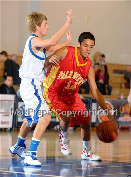 Thumbnail 3 in Palm Desert @ Cathedral City (MaxPreps Holiday Classic) photogallery.