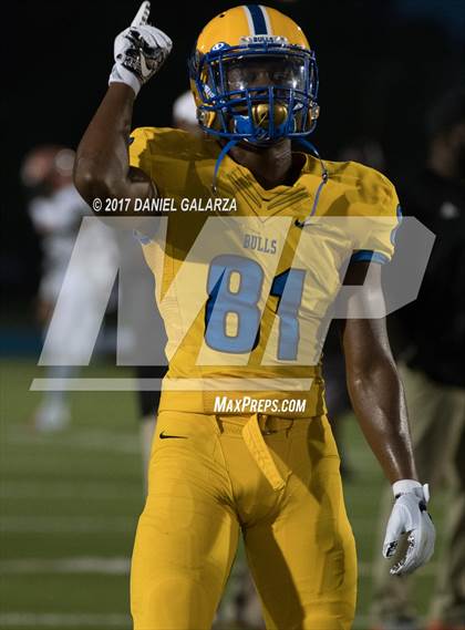 Thumbnail 1 in Northwestern vs Carol City photogallery.