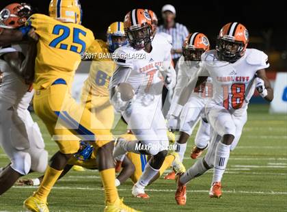 Thumbnail 2 in Northwestern vs Carol City photogallery.