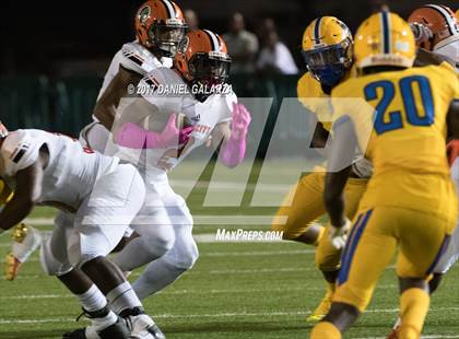 Thumbnail 2 in Northwestern vs Carol City photogallery.