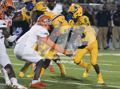 Thumbnail 3 in Northwestern vs Carol City photogallery.