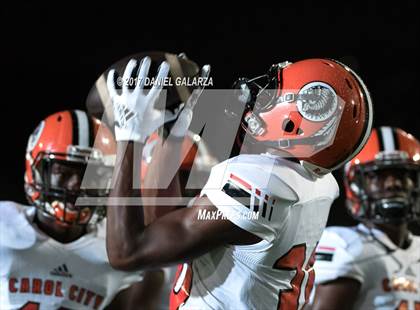 Thumbnail 3 in Northwestern vs Carol City photogallery.