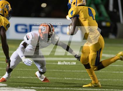 Thumbnail 1 in Northwestern vs Carol City photogallery.
