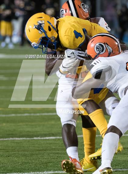 Thumbnail 1 in Northwestern vs Carol City photogallery.