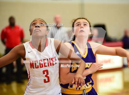 Thumbnail 2 in Opelousas Catholic @ McGehee (LHSAA Division III 1st Round Playoff) photogallery.