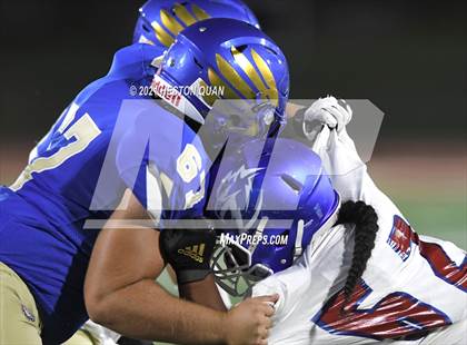 Thumbnail 3 in Los Alamitos @ Santa Margarita photogallery.