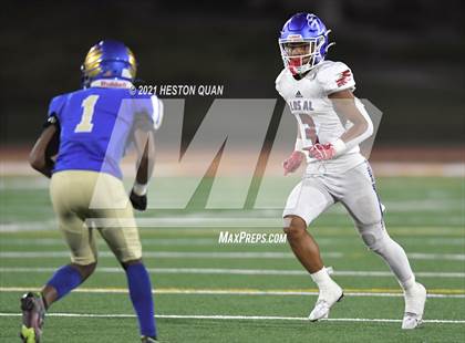 Thumbnail 3 in Los Alamitos @ Santa Margarita photogallery.