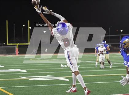 Thumbnail 3 in Los Alamitos @ Santa Margarita photogallery.