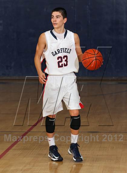 Thumbnail 1 in Garfield vs. Burroughs (Bell Jeff Holiday Classic) photogallery.