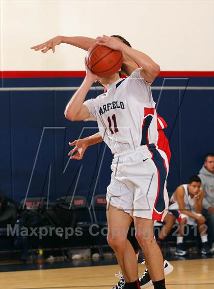 Thumbnail 2 in Garfield vs. Burroughs (Bell Jeff Holiday Classic) photogallery.