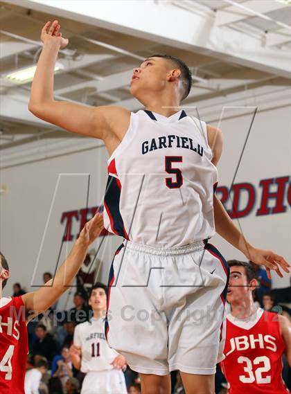 Thumbnail 1 in Garfield vs. Burroughs (Bell Jeff Holiday Classic) photogallery.
