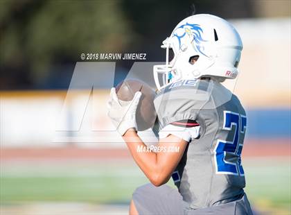 Thumbnail 2 in Agoura vs Saint Genanvive photogallery.