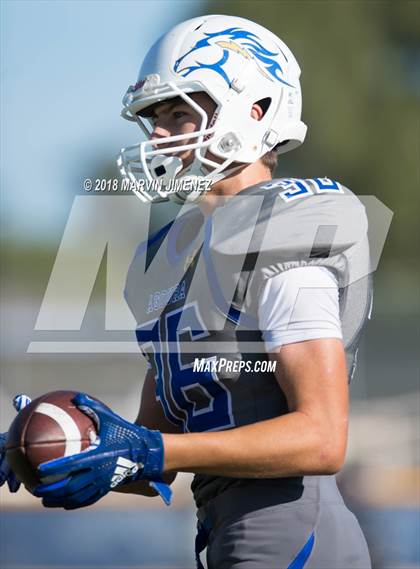 Thumbnail 2 in Agoura vs Saint Genanvive photogallery.