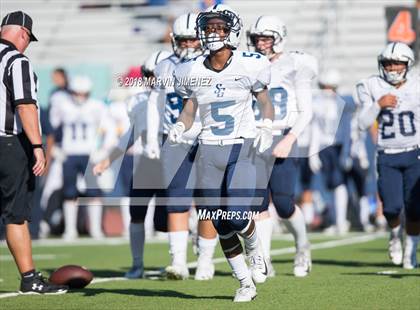 Thumbnail 1 in Agoura vs Saint Genanvive photogallery.