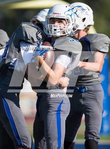 Thumbnail 3 in Agoura vs Saint Genanvive photogallery.