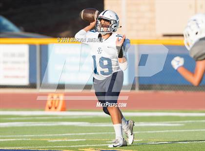 Thumbnail 1 in Agoura vs Saint Genanvive photogallery.