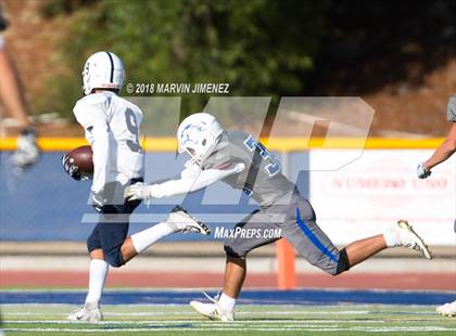 Thumbnail 2 in Agoura vs Saint Genanvive photogallery.