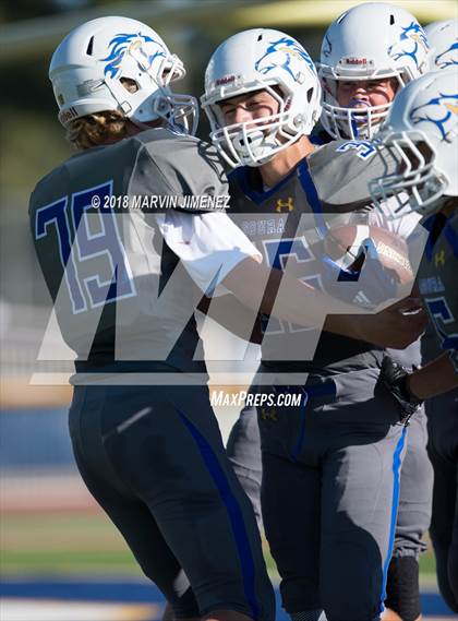 Thumbnail 2 in Agoura vs Saint Genanvive photogallery.