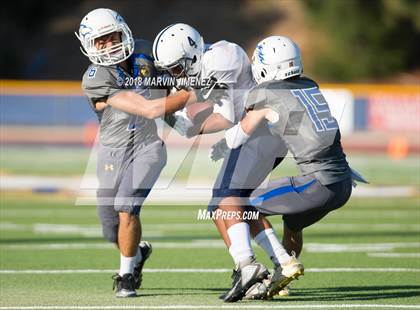 Thumbnail 2 in Agoura vs Saint Genanvive photogallery.