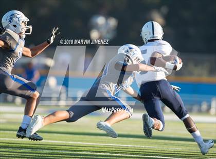 Thumbnail 3 in Agoura vs Saint Genanvive photogallery.