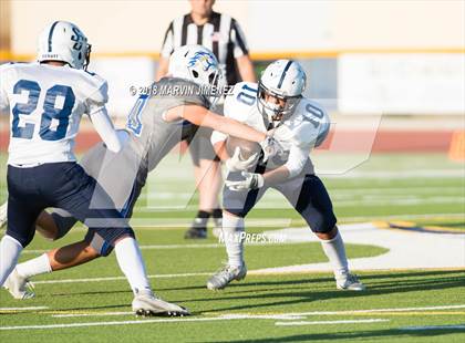 Thumbnail 2 in Agoura vs Saint Genanvive photogallery.