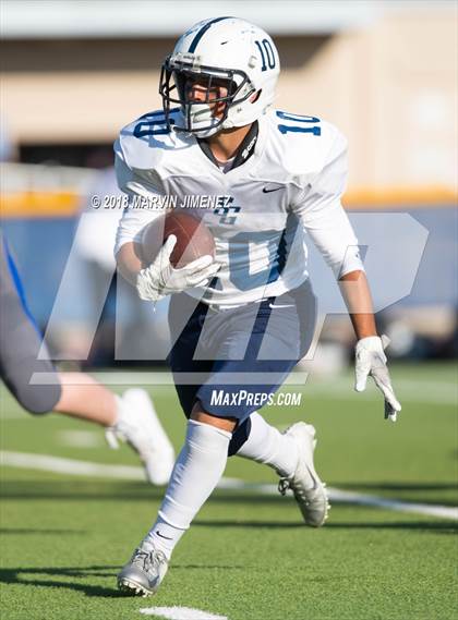Thumbnail 3 in Agoura vs Saint Genanvive photogallery.