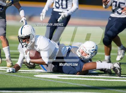 Thumbnail 2 in Agoura vs Saint Genanvive photogallery.