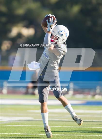Thumbnail 2 in Agoura vs Saint Genanvive photogallery.