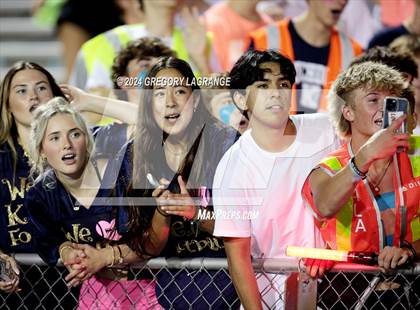 Thumbnail 3 in Bowie vs Keller photogallery.