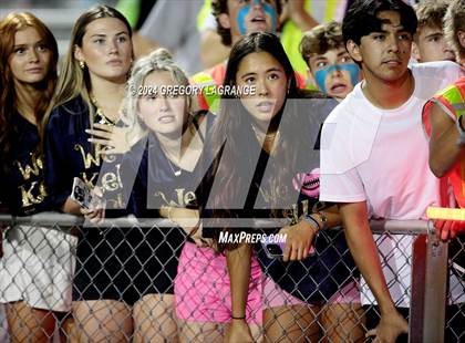 Thumbnail 1 in Bowie vs Keller photogallery.