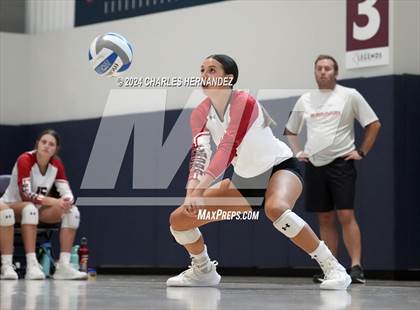 Thumbnail 3 in Victoria West vs. Willis (Legends Invitational) photogallery.