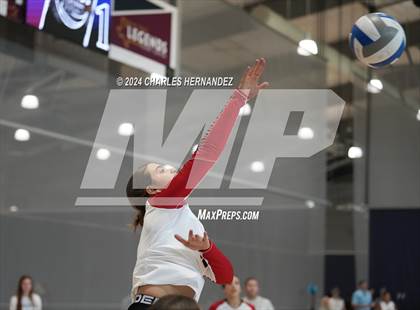Thumbnail 3 in Victoria West vs. Willis (Legends Invitational) photogallery.