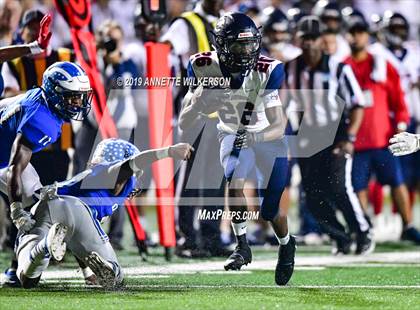 Thumbnail 3 in Apopka vs. Columbus (FHSAA 8A State Final))  photogallery.