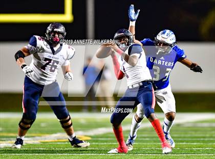 Thumbnail 2 in Apopka vs. Columbus (FHSAA 8A State Final))  photogallery.