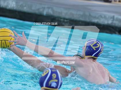 Thumbnail 3 in Bainbridge vs. Mar Vista (San Diego Open) photogallery.