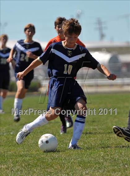 Thumbnail 1 in Mt. Vernon @ Teutopolis (Junior Varsity) photogallery.