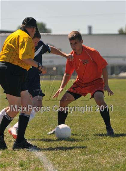 Thumbnail 1 in Mt. Vernon @ Teutopolis (Junior Varsity) photogallery.