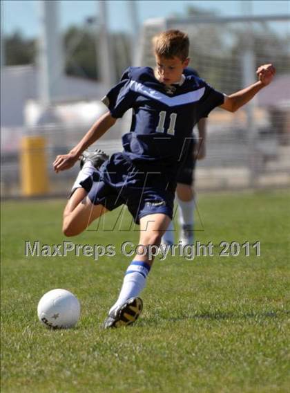 Thumbnail 2 in Mt. Vernon @ Teutopolis (Junior Varsity) photogallery.