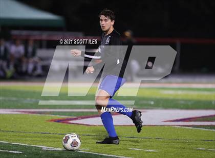 Thumbnail 2 in Athens vs. Gallia Academy (OHSAA D2 District Final) photogallery.