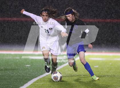 Thumbnail 1 in Athens vs. Gallia Academy (OHSAA D2 District Final) photogallery.