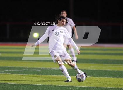 Thumbnail 2 in Athens vs. Gallia Academy (OHSAA D2 District Final) photogallery.