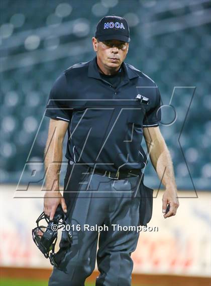 Thumbnail 3 in McClatchy vs. Pleasant Grove (@Raley field) photogallery.