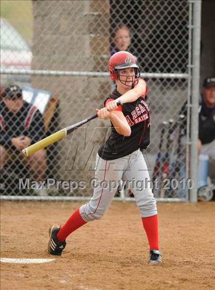 Thumbnail 2 in Grantsburg vs Arcadia (WIAA D3 Sectional Final) photogallery.