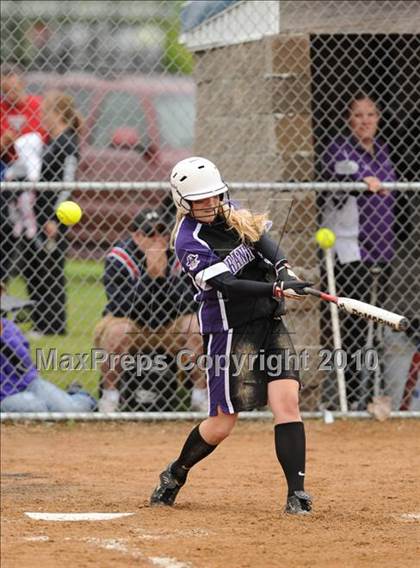 Thumbnail 2 in Grantsburg vs Arcadia (WIAA D3 Sectional Final) photogallery.